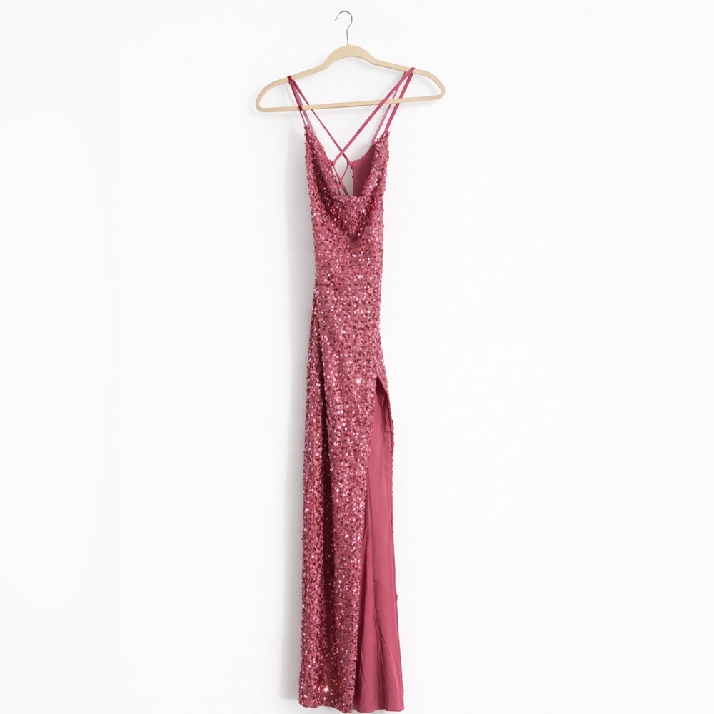 Elegant Pink Sequin Evening Gown Size XS